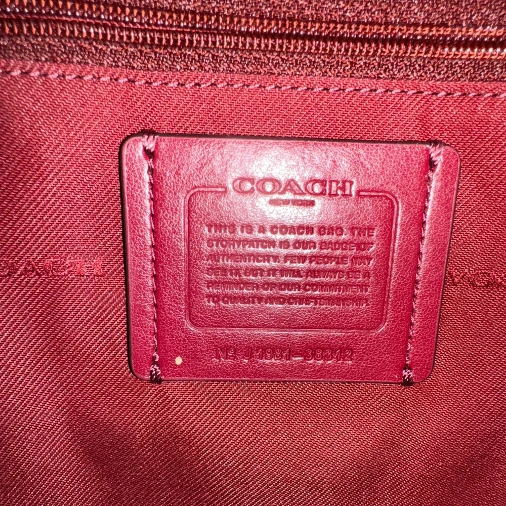 Brand New Coach Pebbled Leather Tote Bag - Deep Red - Picture 7 of 9